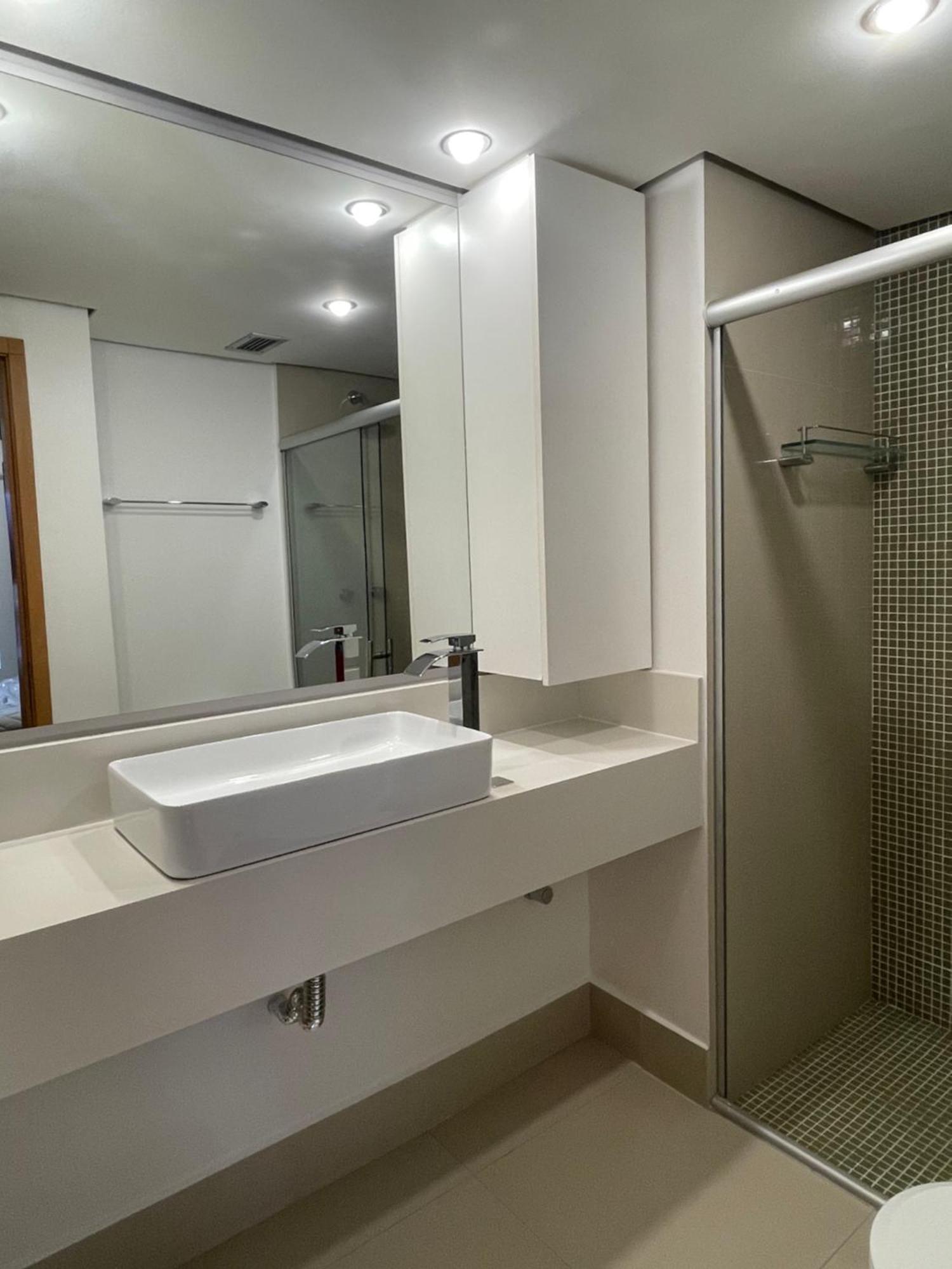 Apartamento Flat No Q. Paulista Nos Jardins, Com Sacada!